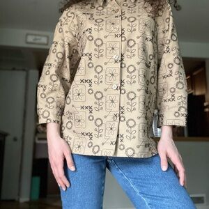 Alfred Dunner Beige Floral Button Up Shirt